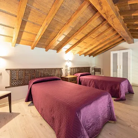 Apartamentos El Capricho Country house Agueda del Caudillo